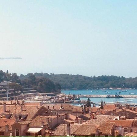 罗维尼Sea View House Fontera公寓 外观 照片